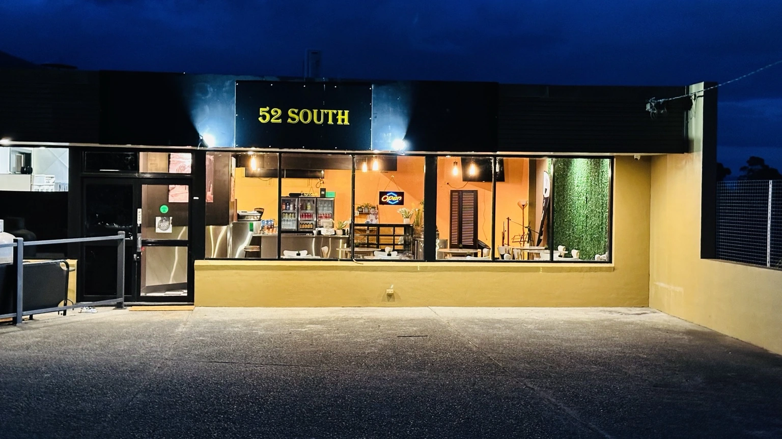 52 South exterior in Rosetta